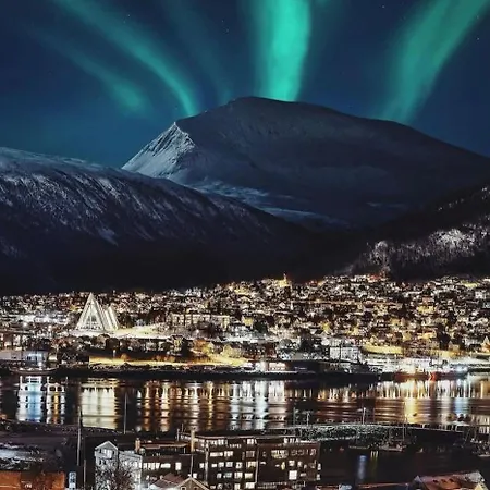 Kaldfjord Aurora Tromso